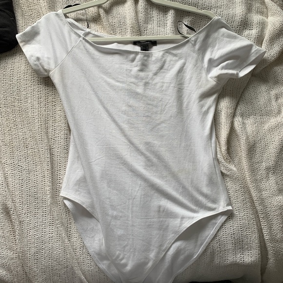 White off the shoulder Forever21 bodysuit - Picture 1 of 2